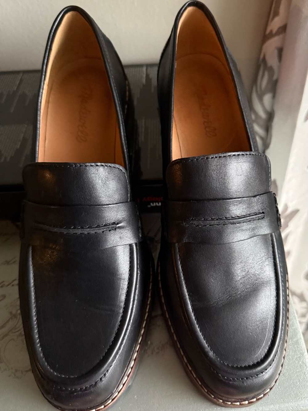 Madewell Corinne Black Leather Chunky Lug Sole Penny Loafers Size 8.5